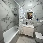 Via Roma, аркадия фонтан