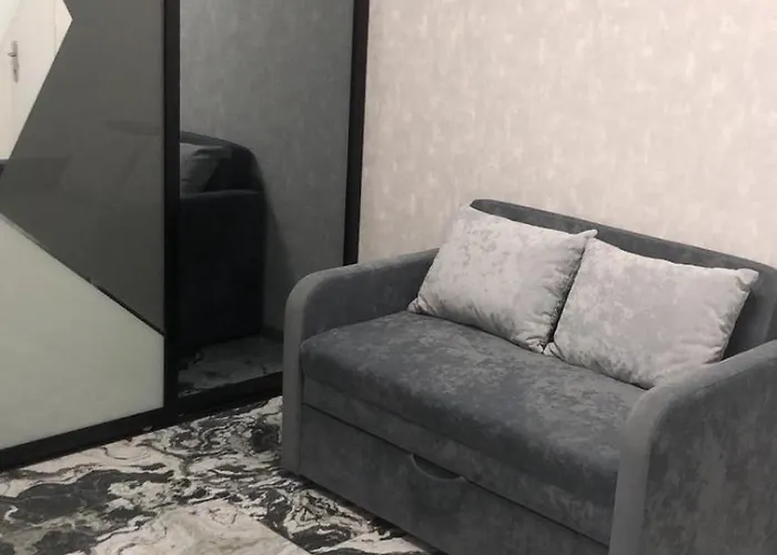 Via Roma, аркадия фонтан *